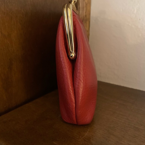 Dooney and Bourke red pebble leather kiss wallet pouch - Picture 13 of 14